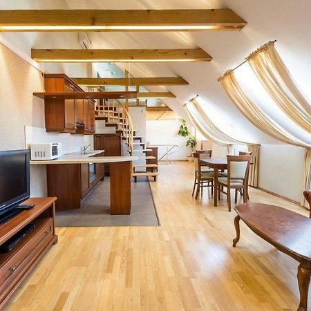 Central Apartments 3 X Free Parking X Self Check-In Vilnius Bagian luar foto