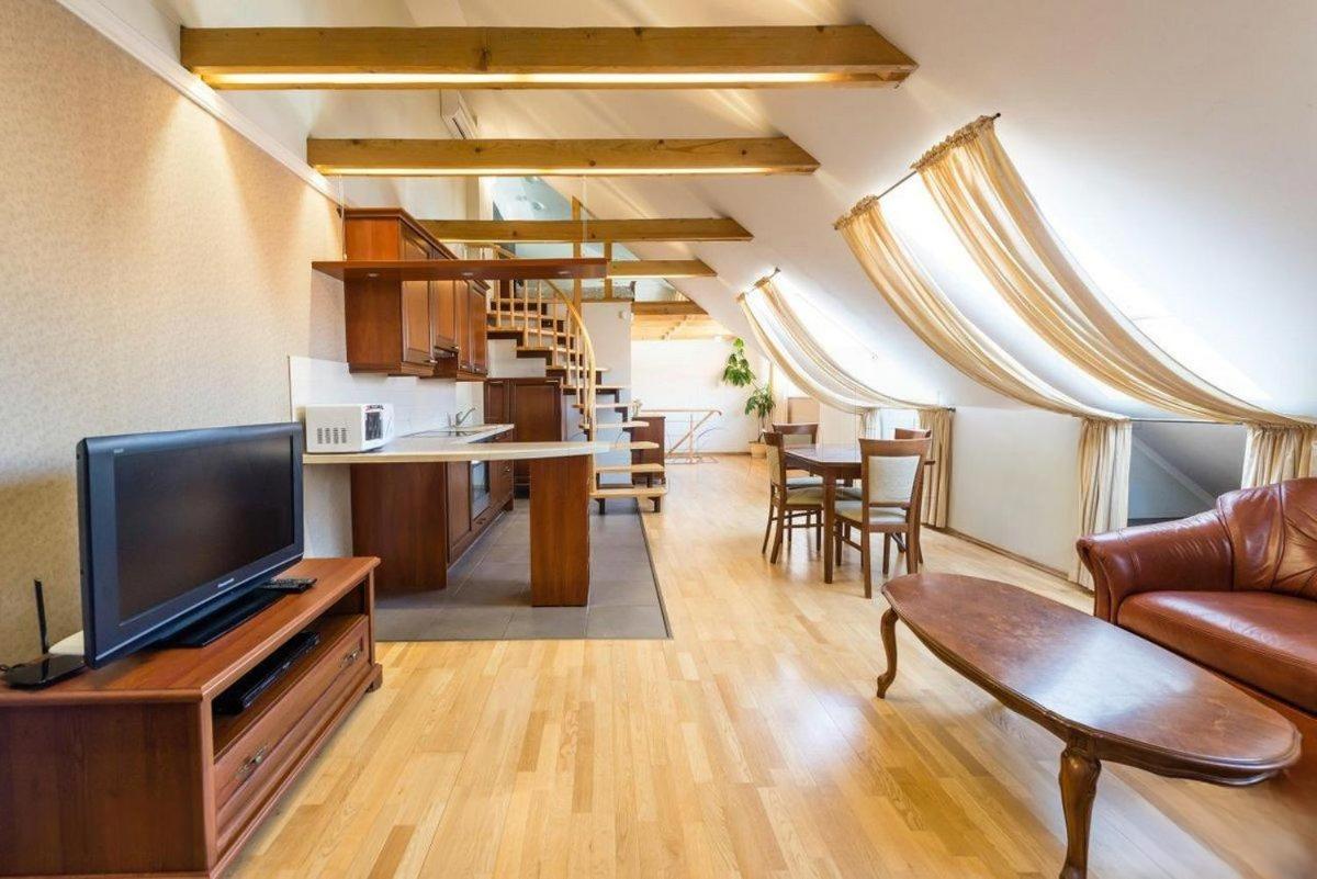 Central Apartments 3 X Free Parking X Self Check-In Vilnius Bagian luar foto